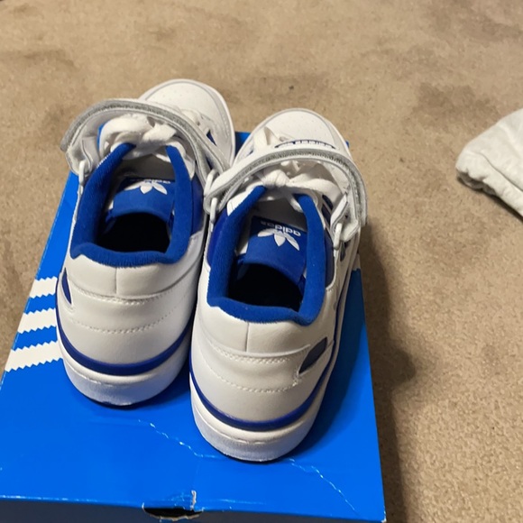 Adidas Forum 84 Low - Picture 2 of 2